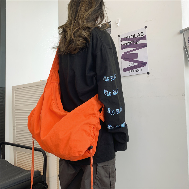 Tas wanita 2023 baru pasang on - Women'S Bag Online ulasan dan harga
